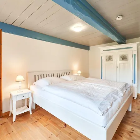 Ferienhaus Reetdachhaus Silvi