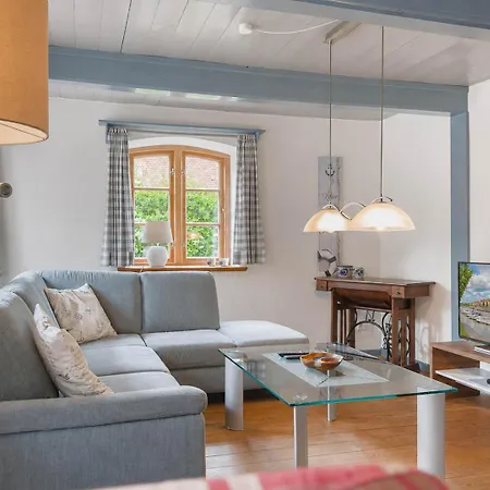 Holiday home Reetdachhaus Silvi *