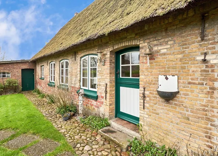 Reetdachhaus Silvi *